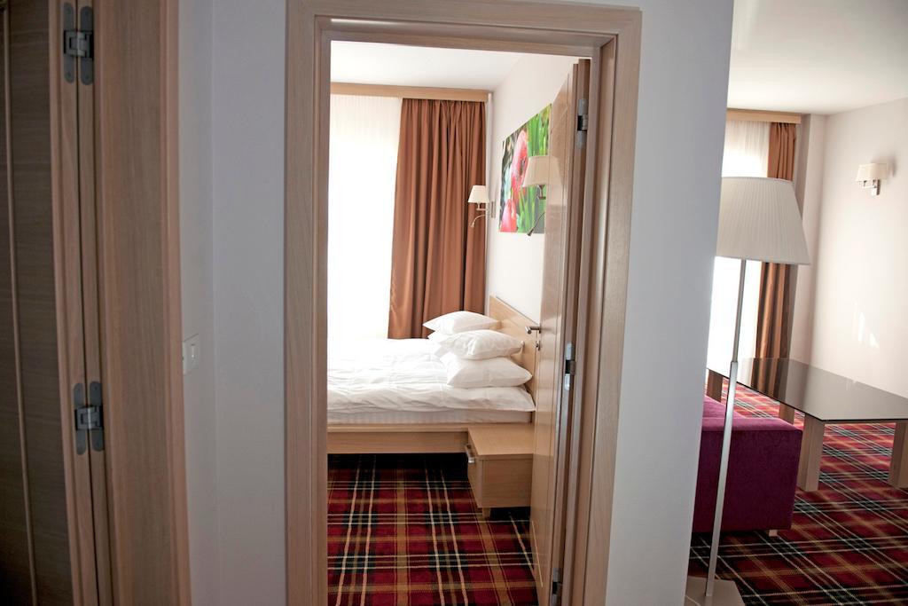 Hotel Leon & Spa Arad Værelse billede
