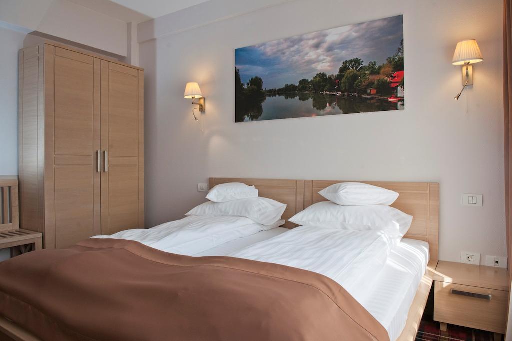 Hotel Leon & Spa Arad Værelse billede